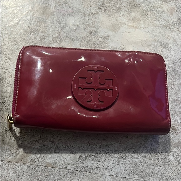 Tory Burch Deep Red Wallet - Picture 10 of 10
